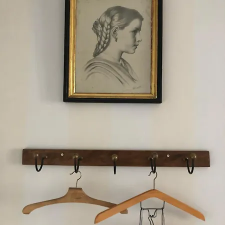 La Demeure Clar فندق مبيت وإفطار 3*