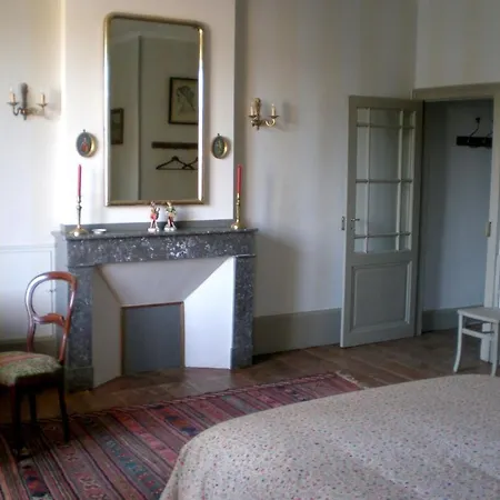 Bed & Breakfast La Demeure Clar 3*